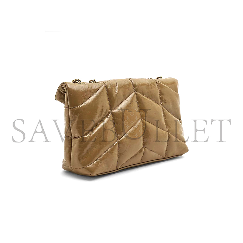 YSL TOY PUFFER IN LEATHER 24022219864407 (23*15.5*8.5cm)