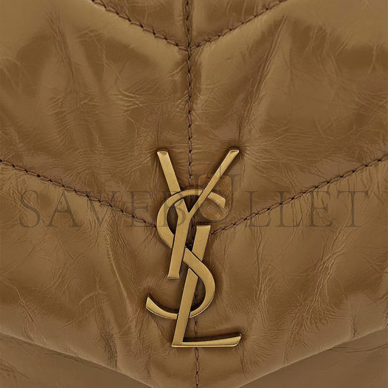 YSL TOY PUFFER IN LEATHER 24022219864407 (23*15.5*8.5cm)
