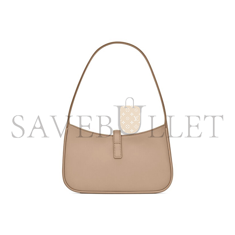 YSL MINI LE 5 À 7 IN SMOOTH LEATHER 7103182R20W2721 (19*11.5*4.5cm) YSL MINI LE 5 À 7 IN SMOOTH LEATHER 7103182R20W2721 (19*11.5*4.5cm)