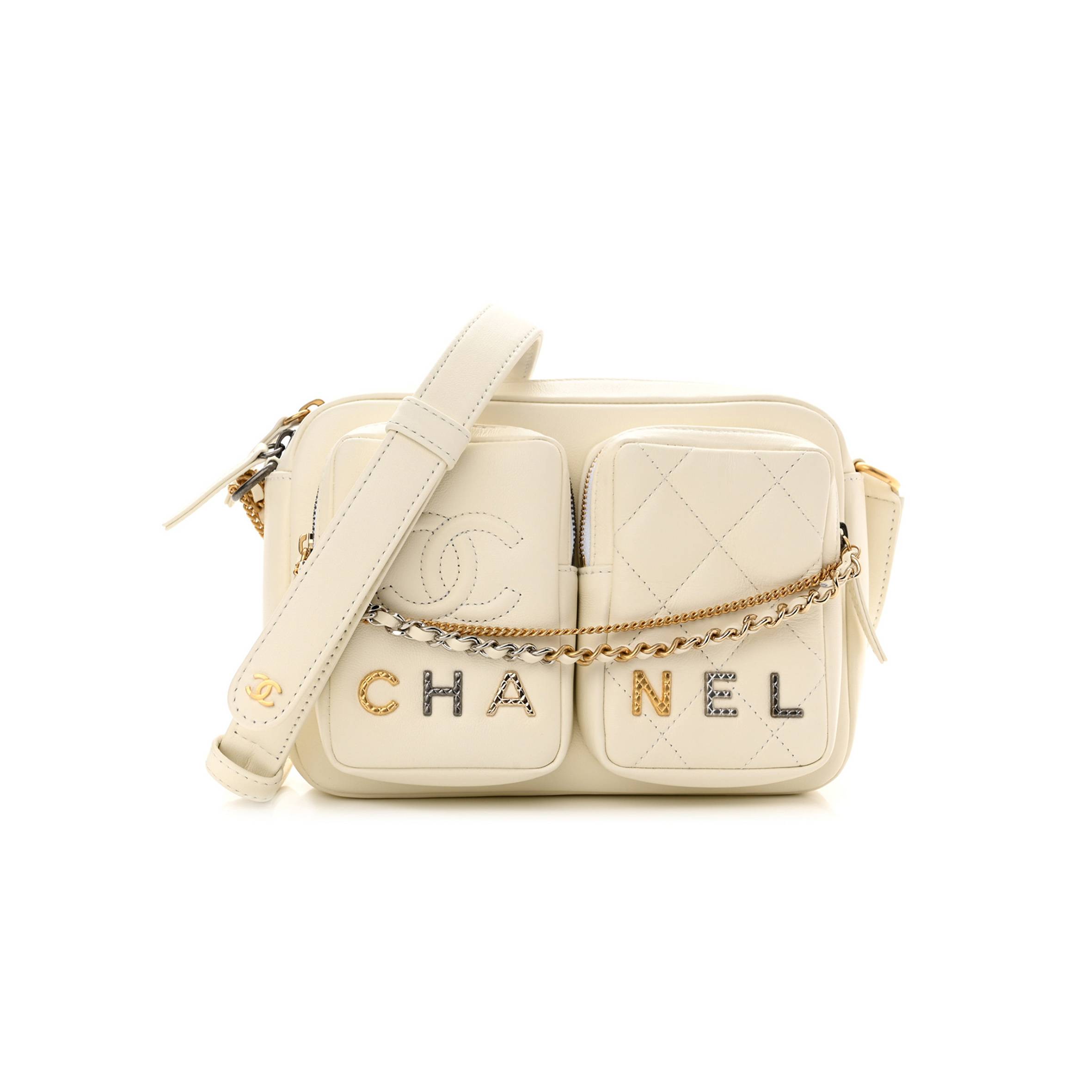 CHANEL CALFSKIN QUILTED SMALL CAMERA CASE WHITE GOLD HARDWARE (21*15*4cm)